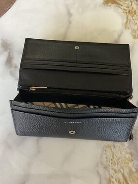 Burberry Black Textured Leather Folded Wallet